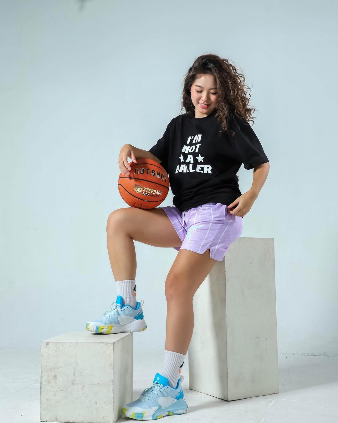 Con gái hoa khôi bóng chuyền Kim Huệ là ứng viên hoa khôi, visual cực đỉnh, chiều cao mới gây chú ý- Ảnh 5. Con gái hoa khôi bóng chuyền Kim Huệ là ứng viên hoa khôi, visual cực đỉnh, chiều cao mới gây chú ý- Ảnh 5.