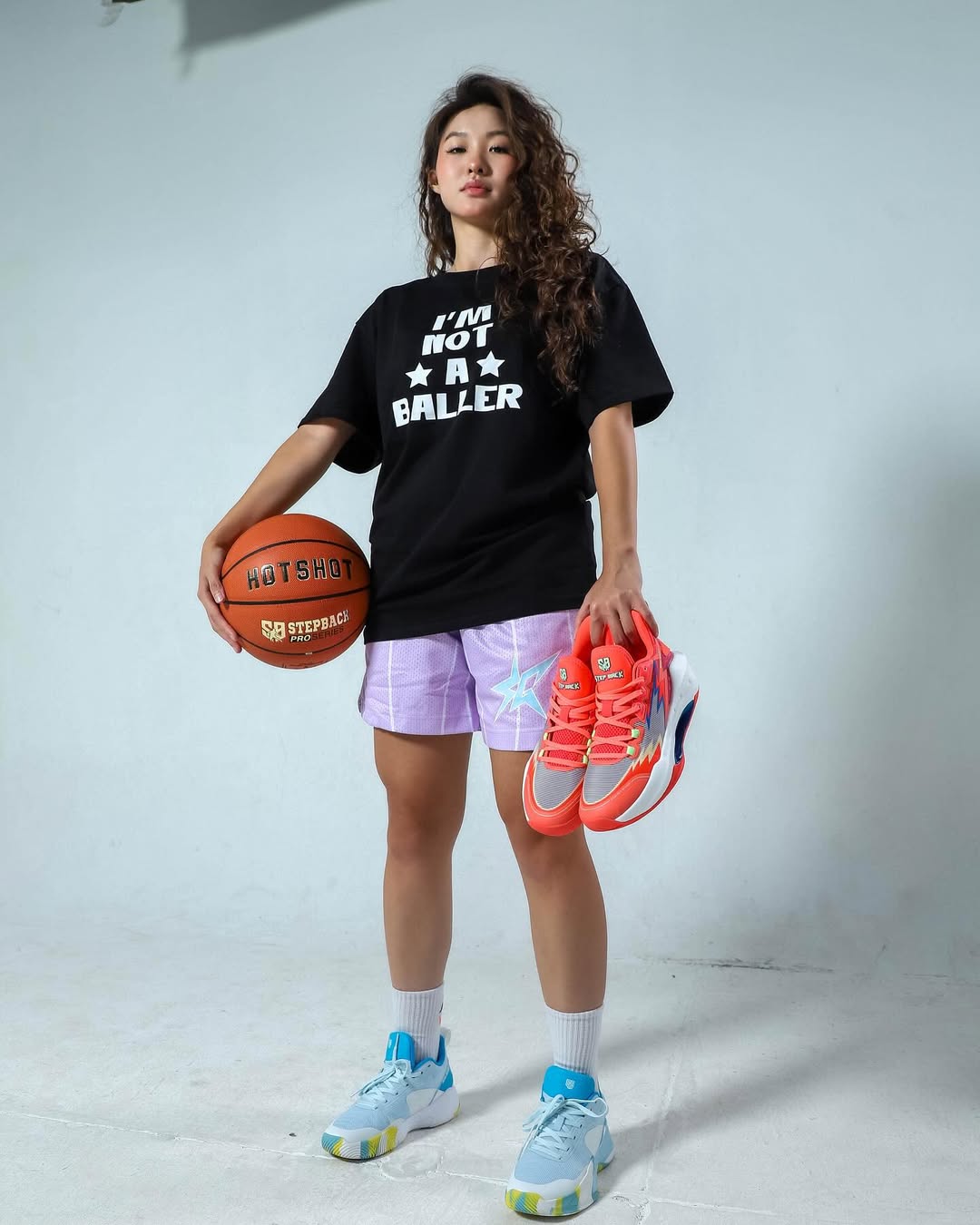 Con gái hoa khôi bóng chuyền Kim Huệ là ứng viên hoa khôi, visual cực đỉnh, chiều cao mới gây chú ý- Ảnh 4. Con gái hoa khôi bóng chuyền Kim Huệ là ứng viên hoa khôi, visual cực đỉnh, chiều cao mới gây chú ý- Ảnh 4.