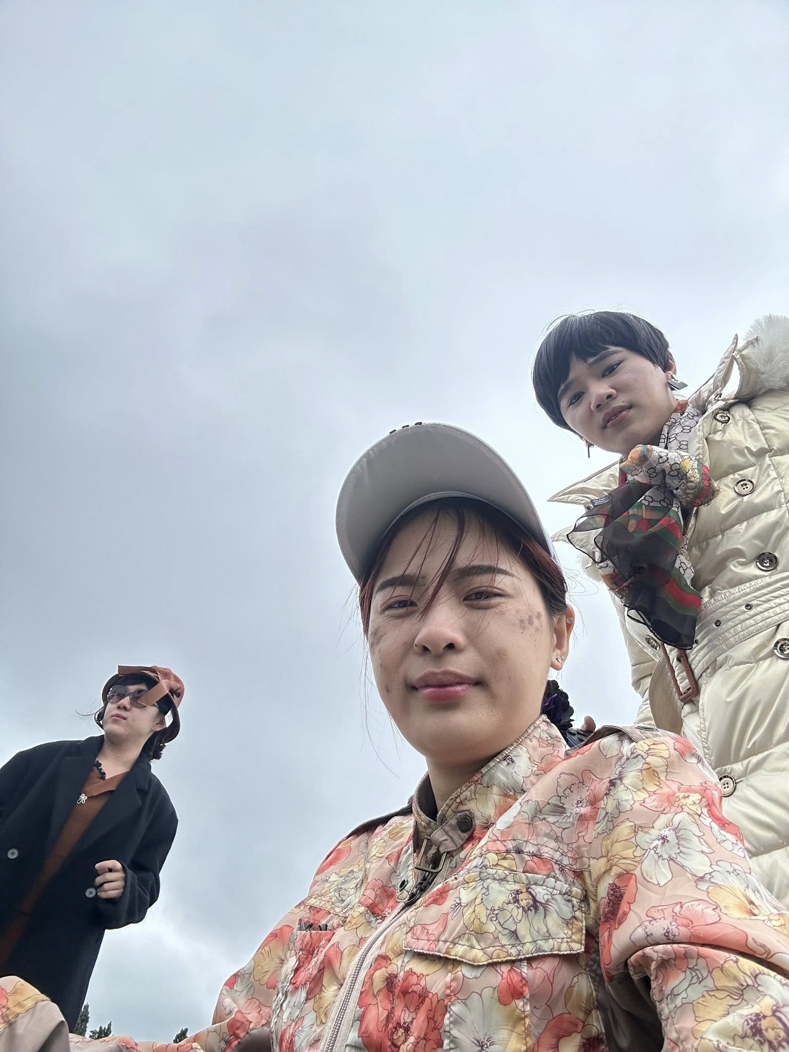 Cơn sốt Mèo Hoang: Khi các mẹ trung niên ở Việt Nam quá hot!- Ảnh 10. Cơn sốt Mèo Hoang: Khi các mẹ trung niên ở Việt Nam quá hot!- Ảnh 10.