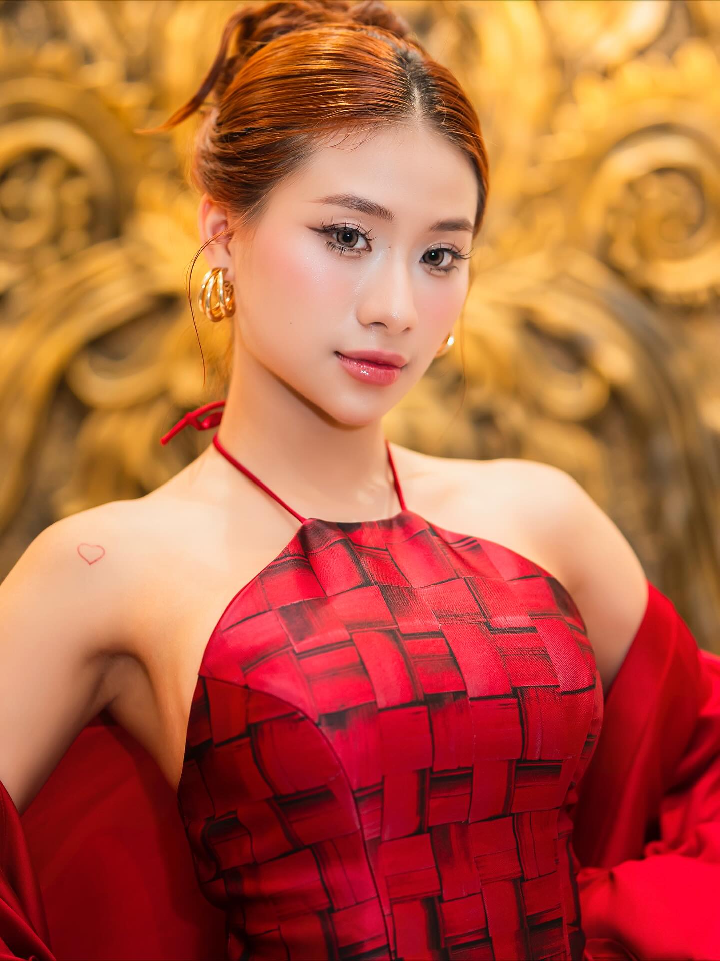Louis Phạm tung ảnh nét căng đọ sắc cùng Thiều Bảo Trâm, visual ai Louis Phạm tung ảnh nét căng đọ sắc cùng Thiều Bảo Trâm, visual ai