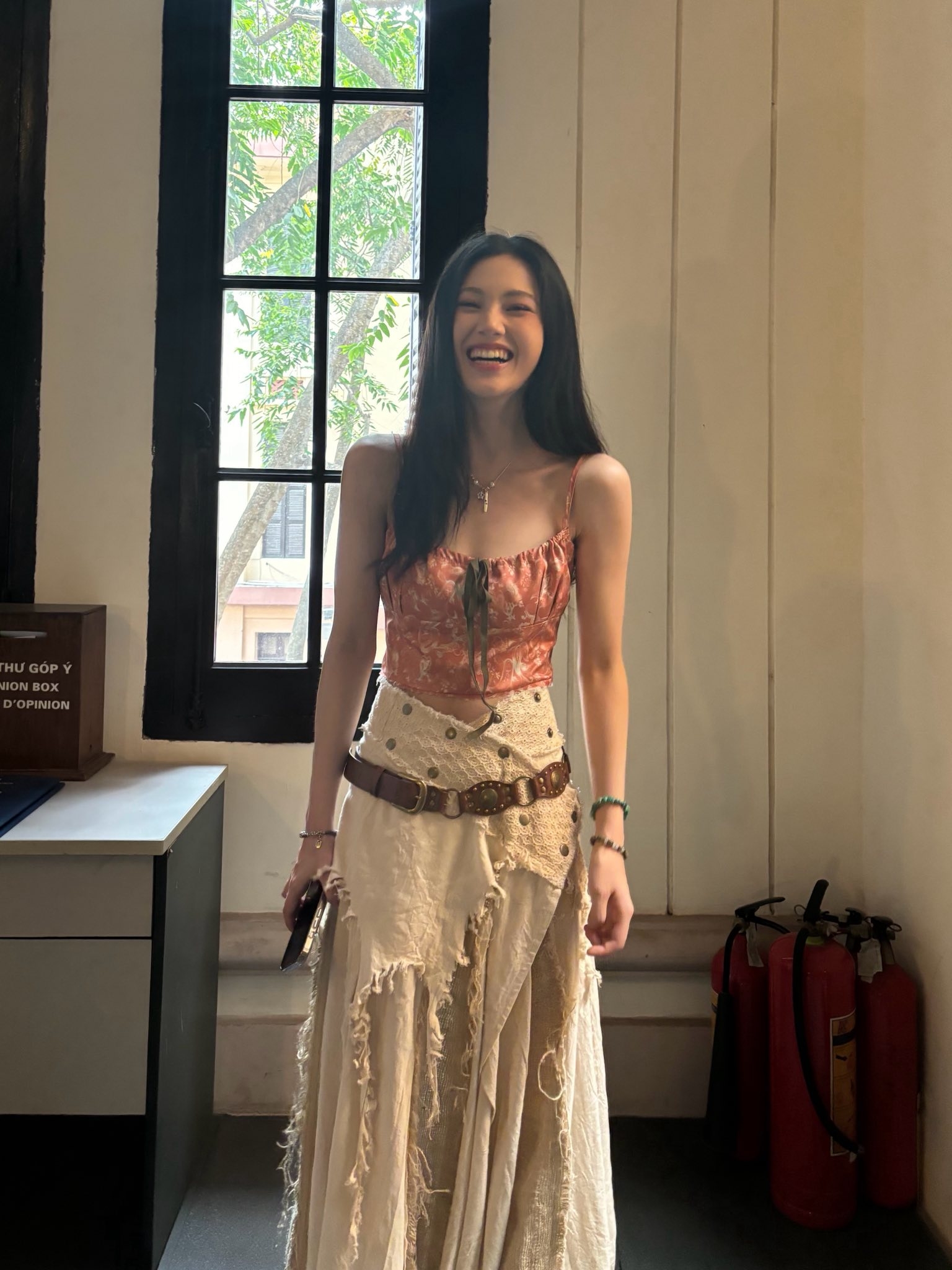 Thiên kim đẹp nhất Trung Quốc đang ở Hà Nội: Visual sang xịn dã man, ngắm góc nào cũng mê tít- Ảnh 13. Thiên kim đẹp nhất Trung Quốc đang ở Hà Nội: Visual sang xịn dã man, ngắm góc nào cũng mê tít- Ảnh 13.