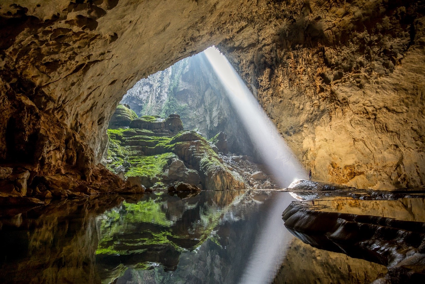 Ngân hàng UOB Việt Nam, Oxalis Adventure và Vườn quốc gia Phong Nha – Kẻ Bàng hợp tác quảng bá du lịch sinh thái bền vững- Ảnh 2. Ngân hàng UOB Việt Nam, Oxalis Adventure và Vườn quốc gia Phong Nha – Kẻ Bàng hợp tác quảng bá du lịch sinh thái bền vững- Ảnh 2.