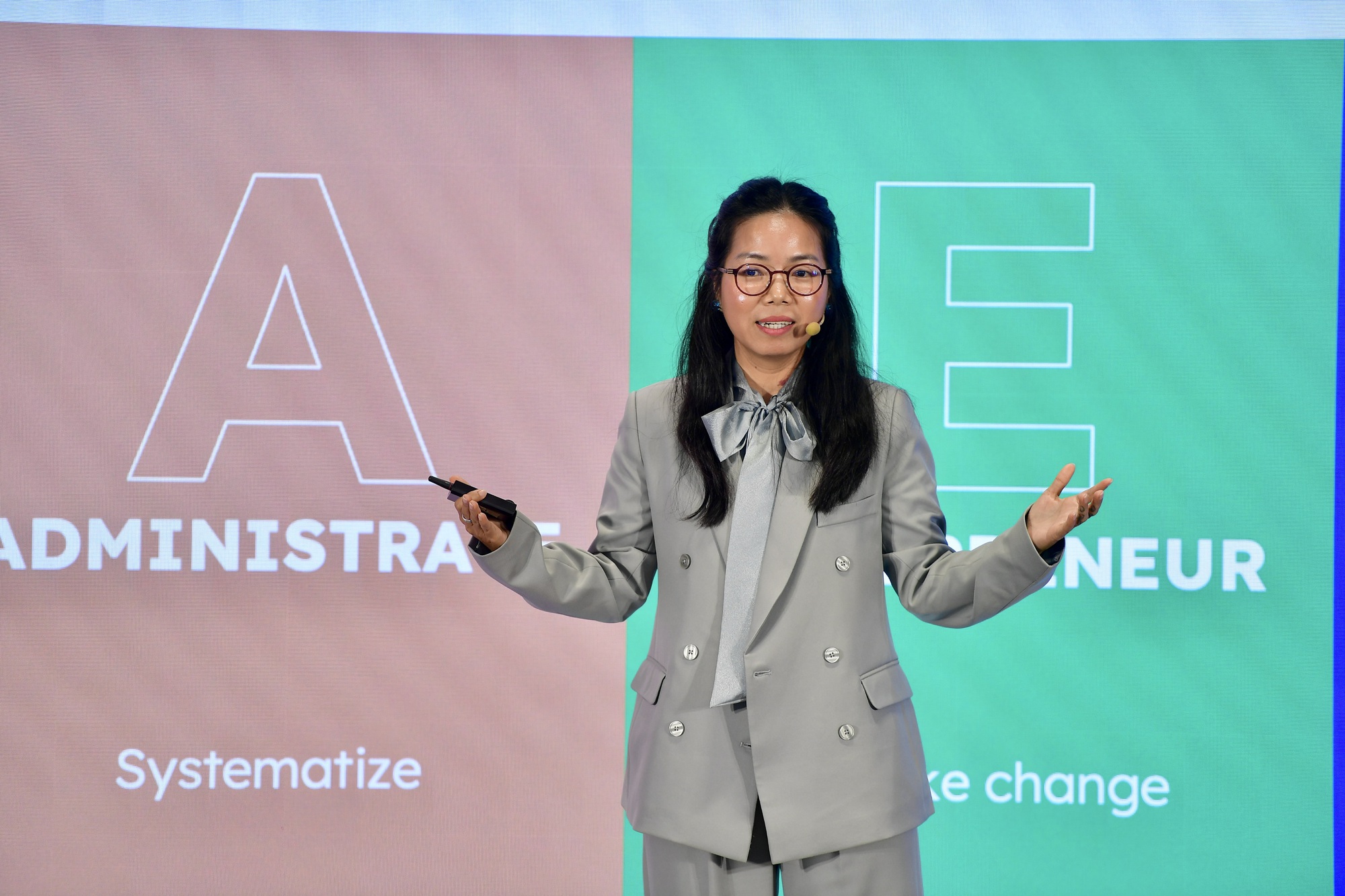 Công ty lớn mà không có CEO, sếp Coteccons “giải mã” mô hình vận hành sau tái cấu trúc- Ảnh 1. Công ty lớn mà không có CEO, sếp Coteccons “giải mã” mô hình vận hành sau tái cấu trúc- Ảnh 1.