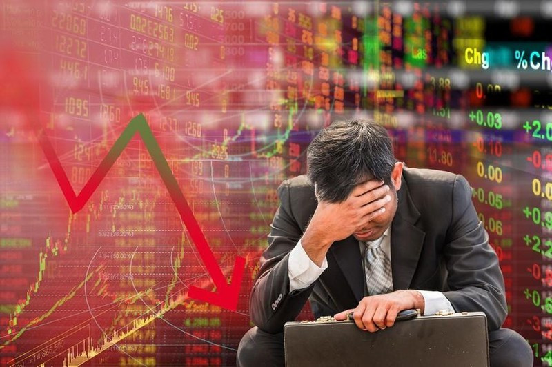 Đằng sau cú lao dốc mạnh nhất lịch sử chứng khoán vừa xảy ra- Ảnh 2. Đằng sau cú lao dốc mạnh nhất lịch sử chứng khoán vừa xảy ra- Ảnh 2.