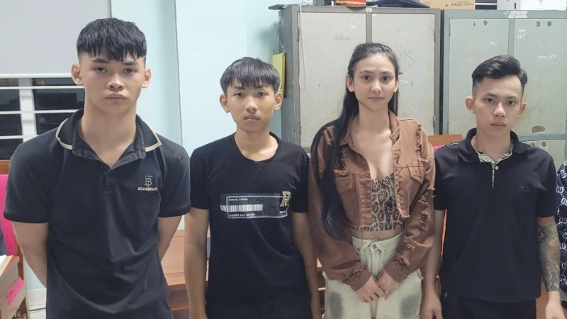 Bắt tạm giam 'chủ mưu' Phạm Thị Ngọc Trang- Ảnh 1. Bắt tạm giam 'chủ mưu' Phạm Thị Ngọc Trang- Ảnh 1.