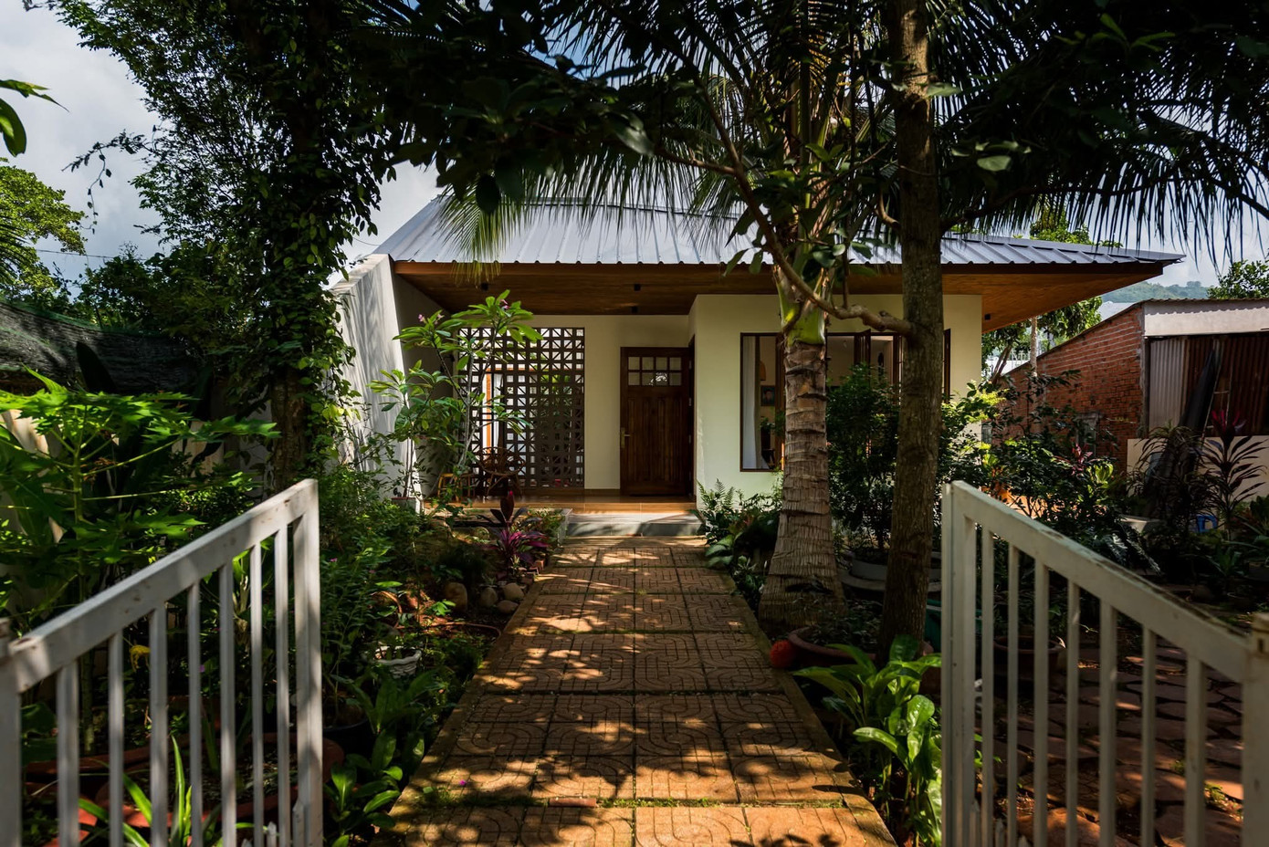 Thiết kế ngôi nhà 80m2 đầy ắp 'ký ức' con gái tặng mẹ- Ảnh 1. Thiết kế ngôi nhà 80m2 đầy ắp 'ký ức' con gái tặng mẹ- Ảnh 1.