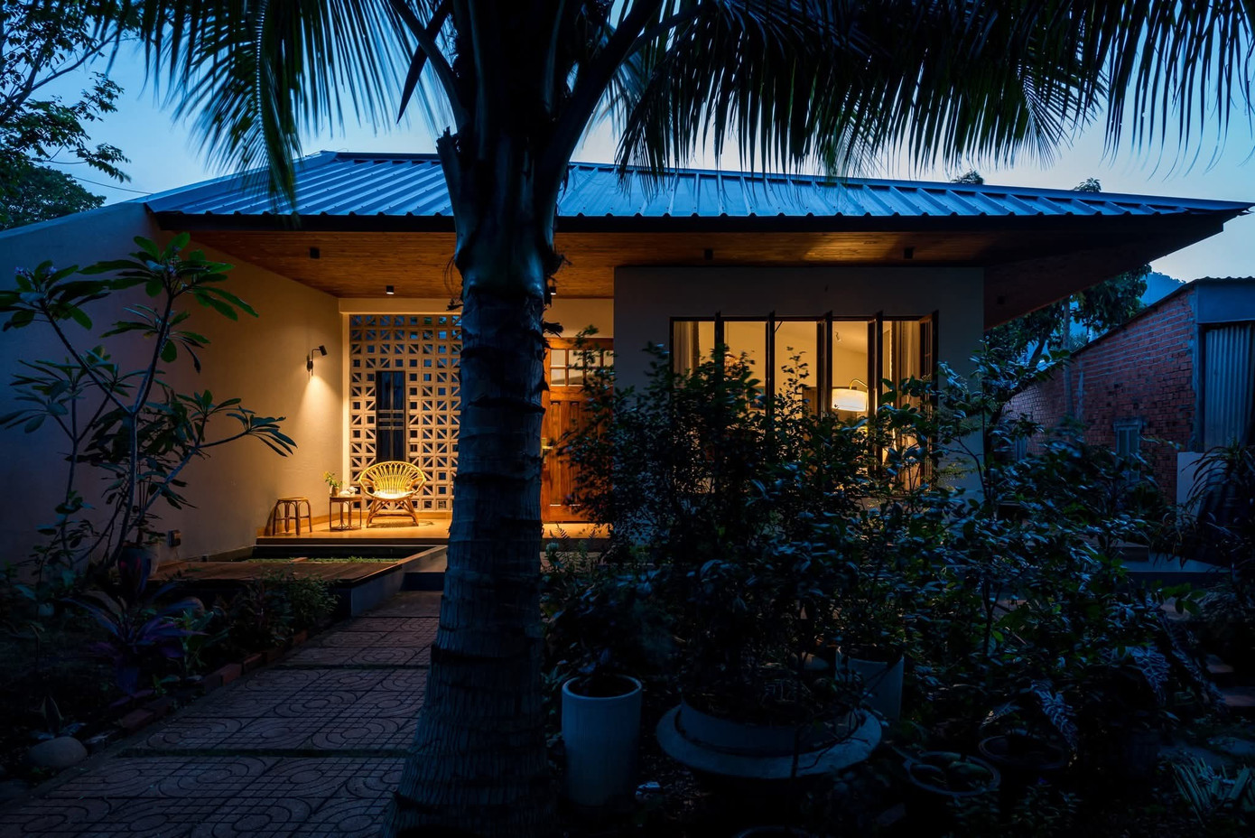 Thiết kế ngôi nhà 80m2 đầy ắp 'ký ức' con gái tặng mẹ- Ảnh 23. Thiết kế ngôi nhà 80m2 đầy ắp 'ký ức' con gái tặng mẹ- Ảnh 23.
