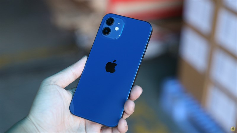 2 chiếc iPhone cũ 'siêu rẻ' giá dưới 10 triệu- Ảnh 1. 2 chiếc iPhone cũ 'siêu rẻ' giá dưới 10 triệu- Ảnh 1.