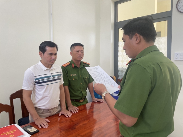 Bắt tạm giam Lê Thị Thanh Nghi- Ảnh 2. Bắt tạm giam Lê Thị Thanh Nghi- Ảnh 2.