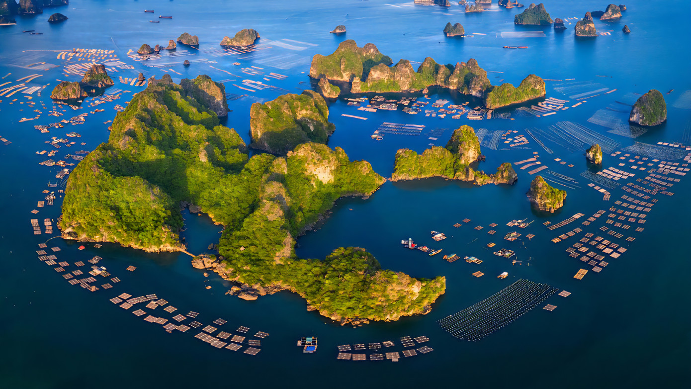 Quảng Ninh xây dựng cơ chế đặc thù cho Vân Đồn- Ảnh 1. Quảng Ninh xây dựng cơ chế đặc thù cho Vân Đồn- Ảnh 1.