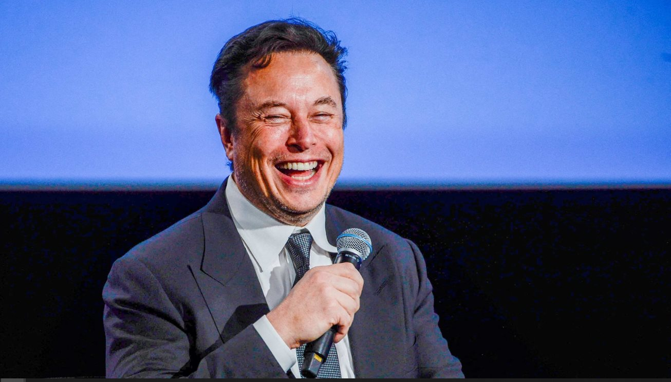 Elon Musk chê Amazon dùng AI gõ code nên bị sập: Xu thế làm việc 'Vibing' bộc lộ điểm yếu chí mạng, làm phai mờ giá trị của kỹ năng, tư duy và kỷ luật- Ảnh 1. Elon Musk chê Amazon dùng AI gõ code nên bị sập: Xu thế làm việc 'Vibing' bộc lộ điểm yếu chí mạng, làm phai mờ giá trị của kỹ năng, tư duy và kỷ luật- Ảnh 1.