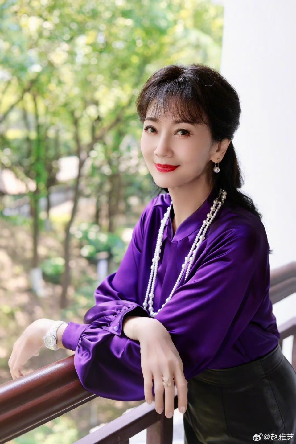 33 năm qua chưa thấy ai trẻ mãi không già như mỹ nhân này: Đẹp sang hết phần thiên hạ, chuẩn tinh hoa hội tụ- Ảnh 3. 33 năm qua chưa thấy ai trẻ mãi không già như mỹ nhân này: Đẹp sang hết phần thiên hạ, chuẩn tinh hoa hội tụ- Ảnh 3.