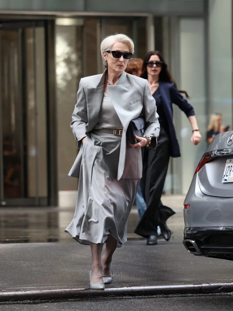 Mỹ nữ tóc bạc Meryl Streep: Ngoài 75 tuổi vẫn không bớt đẹp và sành điệu- Ảnh 10. Mỹ nữ tóc bạc Meryl Streep: Ngoài 75 tuổi vẫn không bớt đẹp và sành điệu- Ảnh 10.