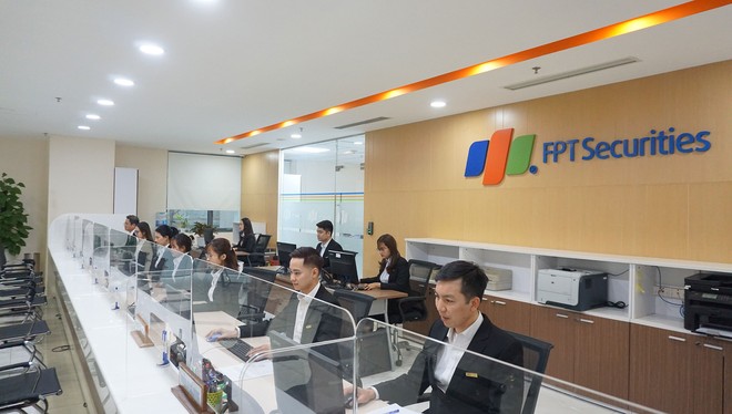 Lỗ tự doanh, FPTS báo lãi trước thuế 167 tỷ đồng trong quý III/2025- Ảnh 1. Lỗ tự doanh, FPTS báo lãi trước thuế 167 tỷ đồng trong quý III/2025- Ảnh 1.