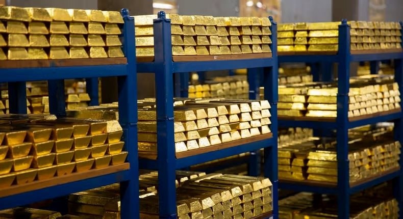 Gần 30 tấn vàng dự trữ của 8 nước đang được cất giữ tại nền kinh tế lớn thứ 2 EU: Không dễ hồi hương vàng khi ‘chủ nhà’ bỏ túi nguồn lợi lớn hàng năm- Ảnh 1. Gần 30 tấn vàng dự trữ của 8 nước đang được cất giữ tại nền kinh tế lớn thứ 2 EU: Không dễ hồi hương vàng khi ‘chủ nhà’ bỏ túi nguồn lợi lớn hàng năm- Ảnh 1.