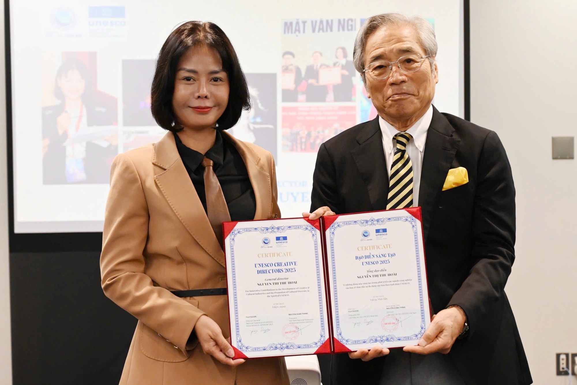 Nữ đạo diễn người Việt vừa được UNESCO vinh danh: Là người đứng sau loạt sự kiện thu hút cả nghìn người, đang ấp ủ dự án nghệ thuật “Di sản sống”- Ảnh 1. Nữ đạo diễn người Việt vừa được UNESCO vinh danh: Là người đứng sau loạt sự kiện thu hút cả nghìn người, đang ấp ủ dự án nghệ thuật “Di sản sống”- Ảnh 1.