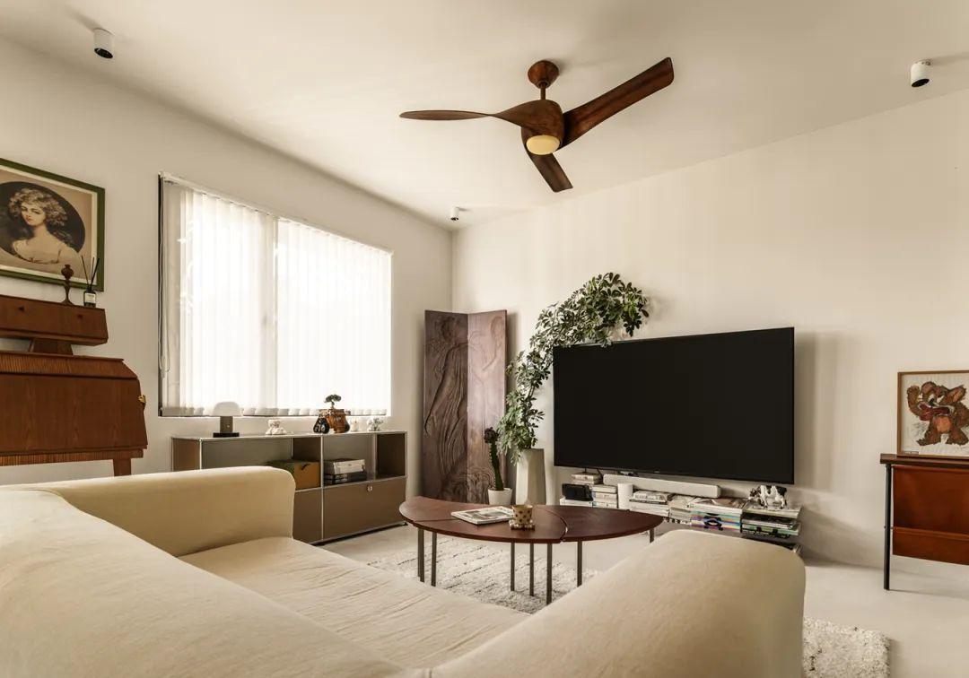 Nữ nghệ sĩ 37 tuổi không kết hôn, sống một mình trong căn nhà 150m2 giá hơn 2 tỷ đồng: "Thỉnh thoảng cũng thấy cô đơn"- Ảnh 2. Nữ nghệ sĩ 37 tuổi không kết hôn, sống một mình trong căn nhà 150m2 giá hơn 2 tỷ đồng: "Thỉnh thoảng cũng thấy cô đơn"- Ảnh 2.