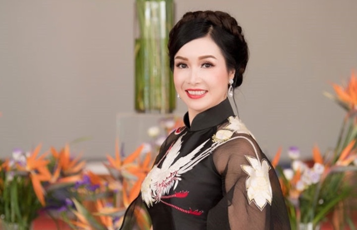Cuộc sống bí ẩn của Hoa hậu Việt Nam đầu tiên sau gần 4 thập kỷ đăng quang- Ảnh 4. Cuộc sống bí ẩn của Hoa hậu Việt Nam đầu tiên sau gần 4 thập kỷ đăng quang- Ảnh 4.