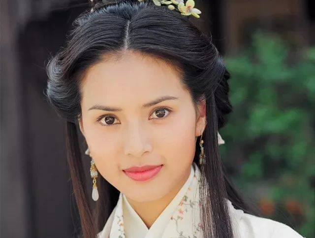 Top 10 mỹ nhân trong tiểu thuyết Kim Dung: Tiểu Long Nữ chỉ xếp hạng 7, vị trí thứ nhất gây bất ngờ- Ảnh 6. Top 10 mỹ nhân trong tiểu thuyết Kim Dung: Tiểu Long Nữ chỉ xếp hạng 7, vị trí thứ nhất gây bất ngờ- Ảnh 6.