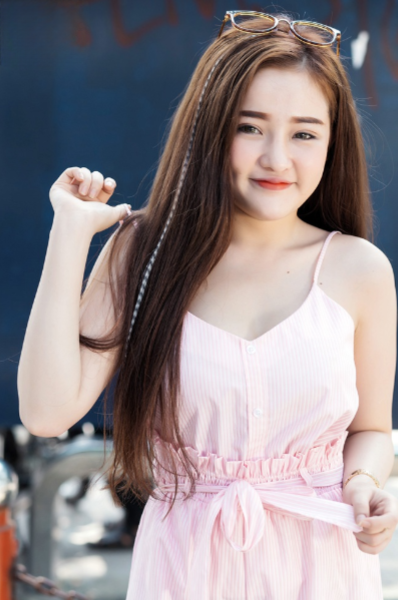 Ngân 98 làm đủ nghề trong 10 năm để nổi tiếng và cú trượt ngang khi rẽ hướng kinh doanh- Ảnh 2. Ngân 98 làm đủ nghề trong 10 năm để nổi tiếng và cú trượt ngang khi rẽ hướng kinh doanh- Ảnh 2.