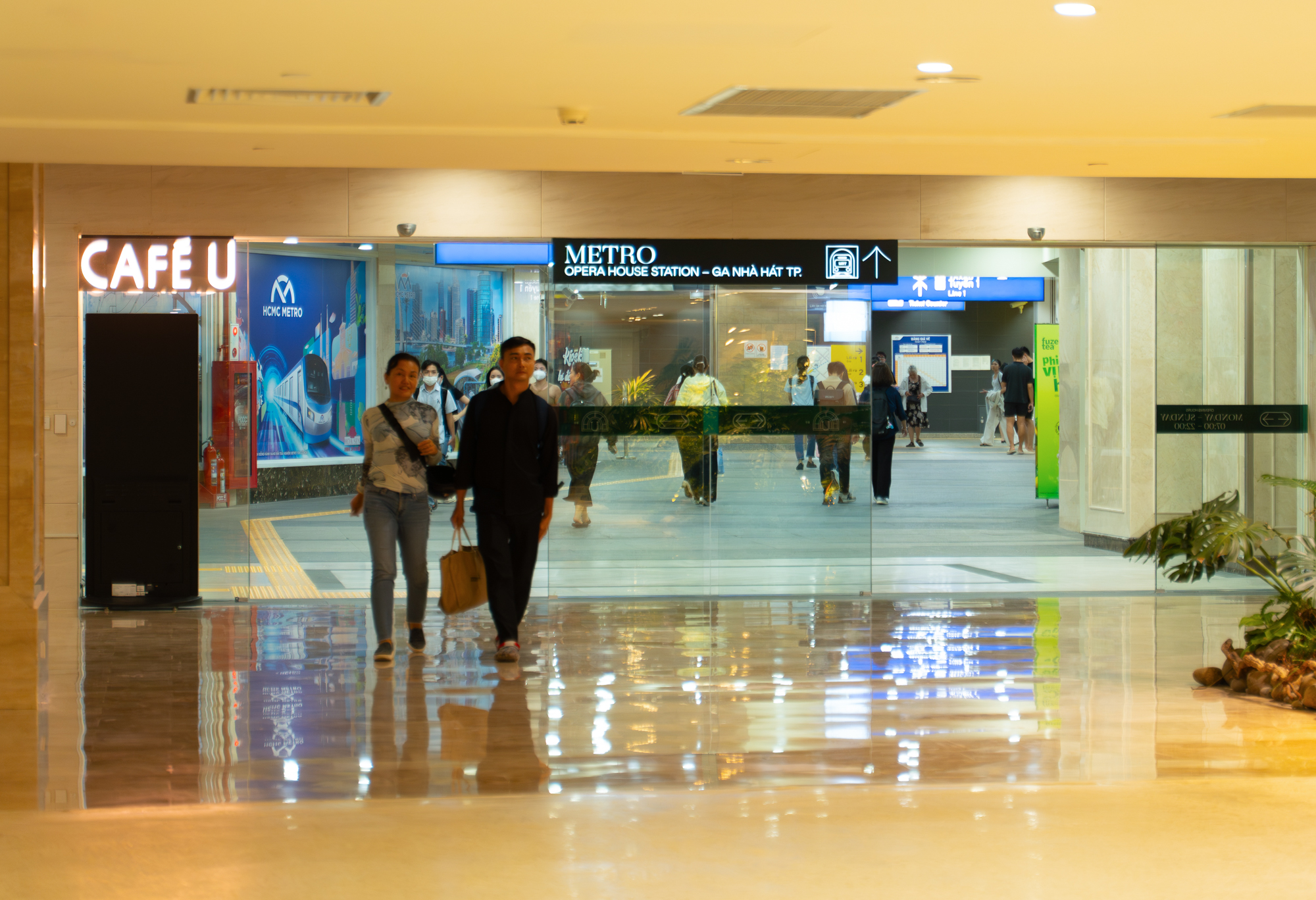Ngắm tòa nhà đầu tiên kết nối với ga metro: Nơi Hermès, Dior, Bvlgari hội tụ, từng 'nằm trong tay' tỷ phú Phạm Nhật Vượng- Ảnh 9. Ngắm tòa nhà đầu tiên kết nối với ga metro: Nơi Hermès, Dior, Bvlgari hội tụ, từng 'nằm trong tay' tỷ phú Phạm Nhật Vượng- Ảnh 9.