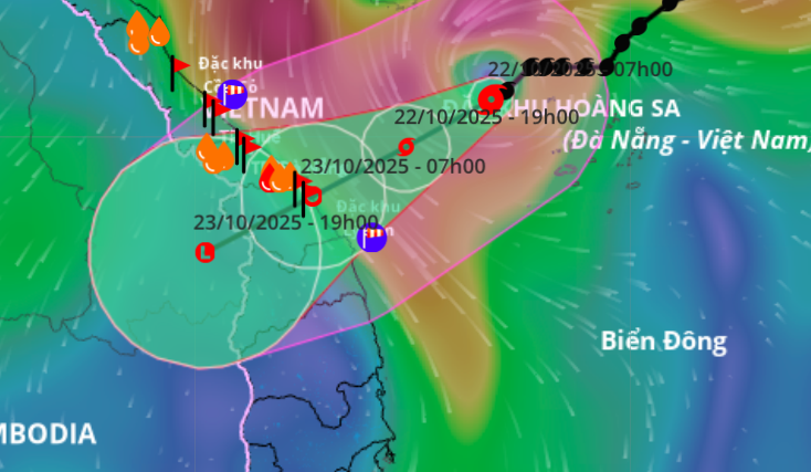 Bão số 12 Fengshen cách Đà Nẵng 240 km, gây mưa rất to từ đêm nay, cục bộ tới hơn 800 mm- Ảnh 1.