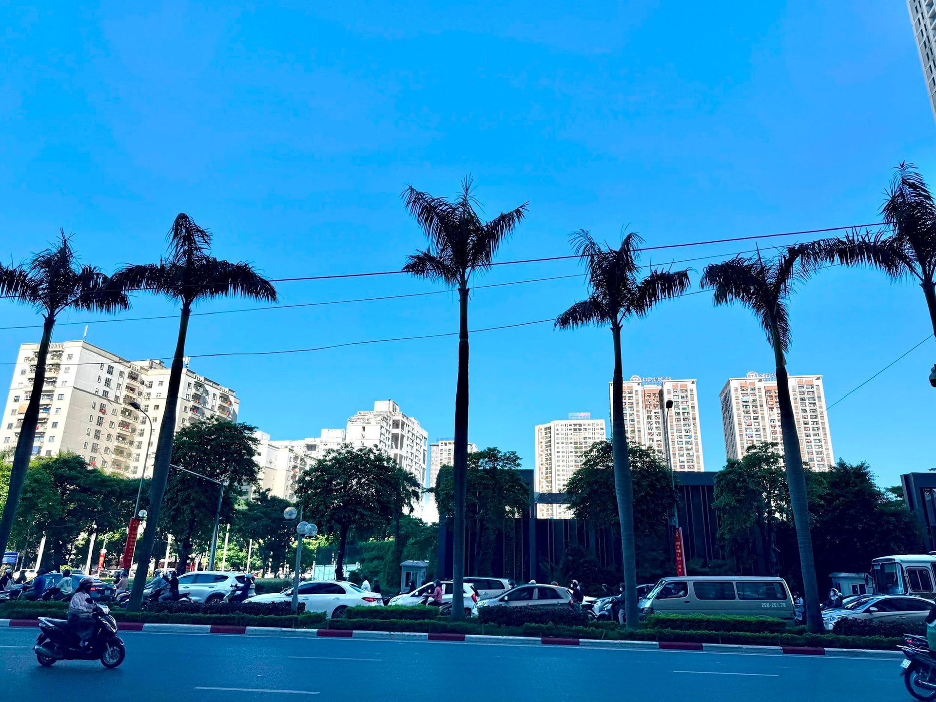 Nguồn cung tăng, vì sao giá bất động sản vẫn chưa hạ nhiệt?- Ảnh 1. Nguồn cung tăng, vì sao giá bất động sản vẫn chưa hạ nhiệt?- Ảnh 1.