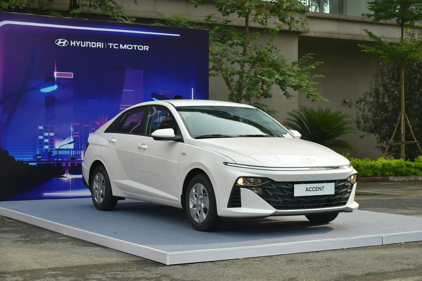 Bộ ba sedan 'hot' nhất Việt Nam không ngừng giảm giá- Ảnh 2.