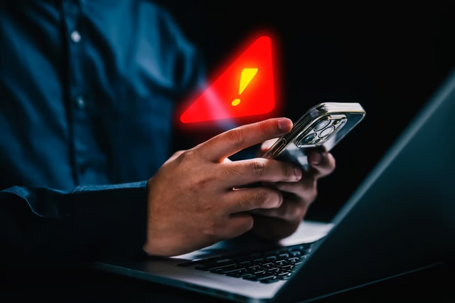 Vì sao trẻ, học thức, "rành mạng" cũng không giúp bạn miễn nhiễm với lừa đảo online?- Ảnh 2. Vì sao trẻ, học thức, "rành mạng" cũng không giúp bạn miễn nhiễm với lừa đảo online?- Ảnh 2.