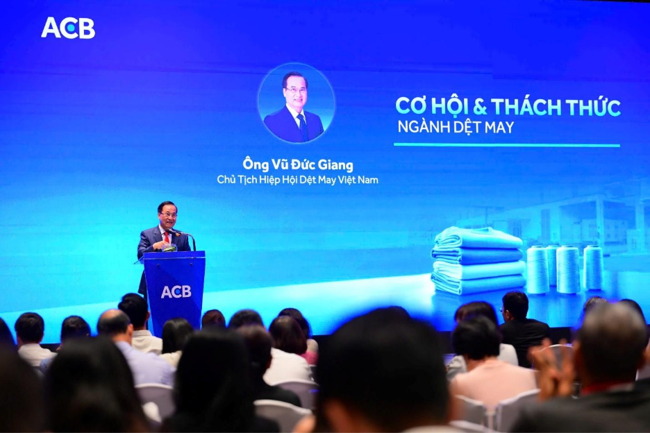 Dệt may tăng tốc cuối năm: ACB tiếp sức bằng giải pháp tài chính chuyên biệt- Ảnh 1. Dệt may tăng tốc cuối năm: ACB tiếp sức bằng giải pháp tài chính chuyên biệt- Ảnh 1.