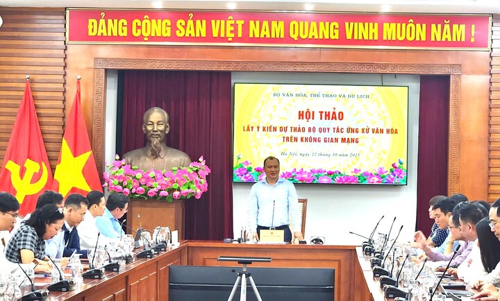 NSND Xuân Bắc: Quy định rõ việc dùng tên thật, địa chỉ thật trên mạng xã hội- Ảnh 3. NSND Xuân Bắc: Quy định rõ việc dùng tên thật, địa chỉ thật trên mạng xã hội- Ảnh 3.