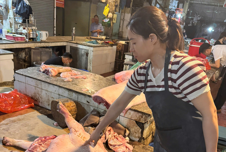 Kỹ sư thú y tiếp tay bán hơn 60 tấn lợn bệnh cho người dân làm thực phẩm- Ảnh 1. Kỹ sư thú y tiếp tay bán hơn 60 tấn lợn bệnh cho người dân làm thực phẩm- Ảnh 1.