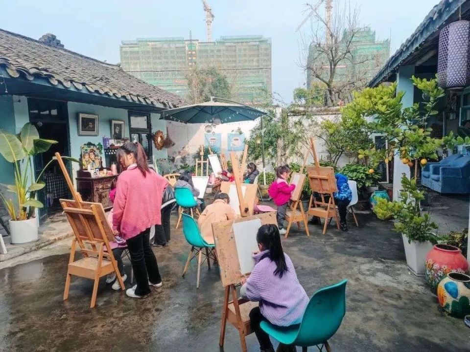 Nam thanh niên 27 tuổi rời phố về quê lập nghiệp, bất ngờ tìm thấy điều mong ước: Tiền mua được nhiều thứ, nhưng thứ tâm hồn cần chưa hẳn có thể trả bằng tiền- Ảnh 4. Nam thanh niên 27 tuổi rời phố về quê lập nghiệp, bất ngờ tìm thấy điều mong ước: Tiền mua được nhiều thứ, nhưng thứ tâm hồn cần chưa hẳn có thể trả bằng tiền- Ảnh 4.