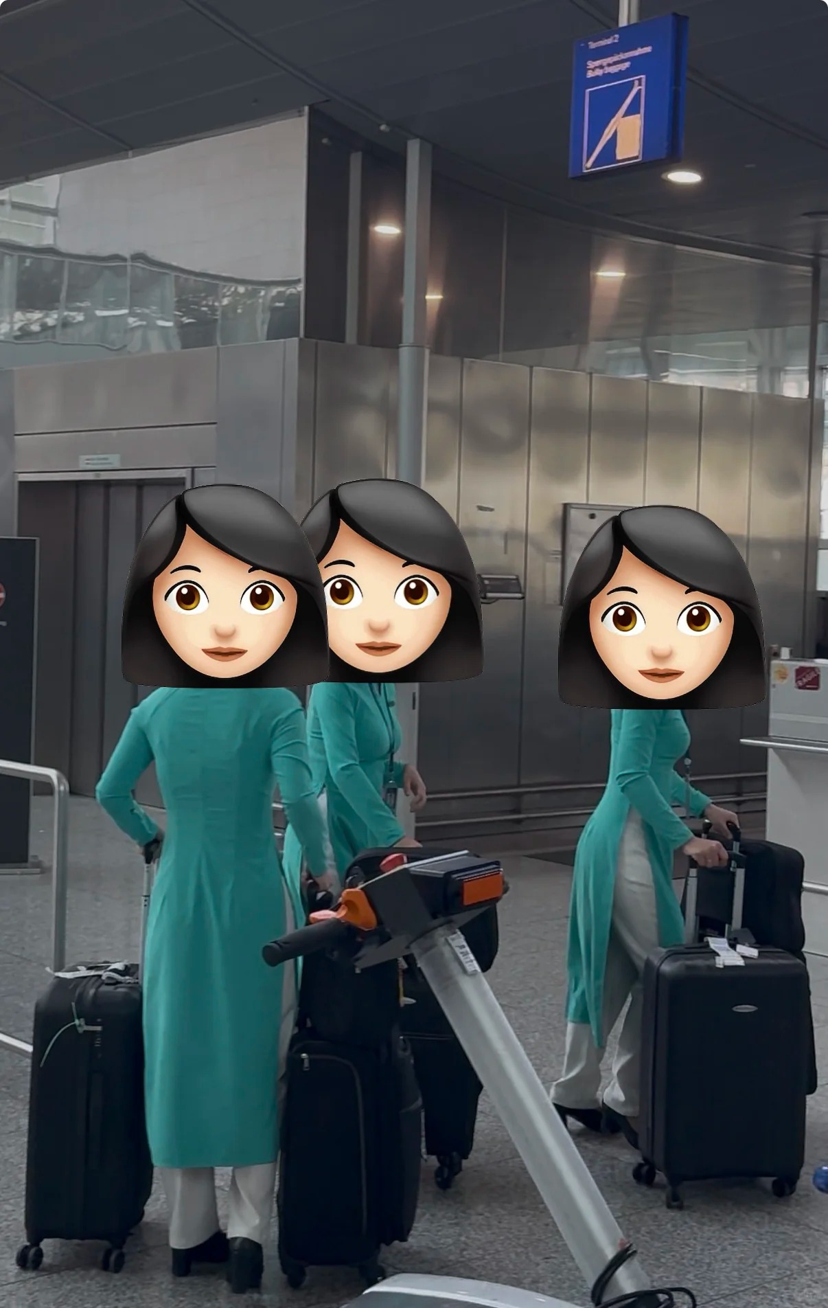 Đồng phục Vietjet Air được dân quốc tế khen nức nở vì đẹp- Ảnh 5. Đồng phục Vietjet Air được dân quốc tế khen nức nở vì đẹp- Ảnh 5.