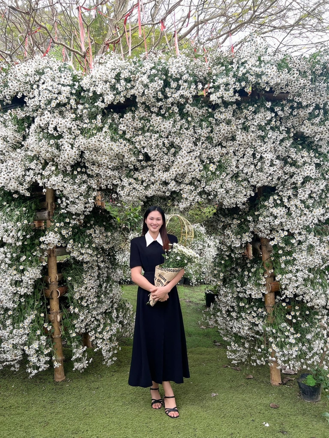 Bàn luận xoay quanh chị gái Đỗ Hà- Ảnh 8. Bàn luận xoay quanh chị gái Đỗ Hà- Ảnh 8.