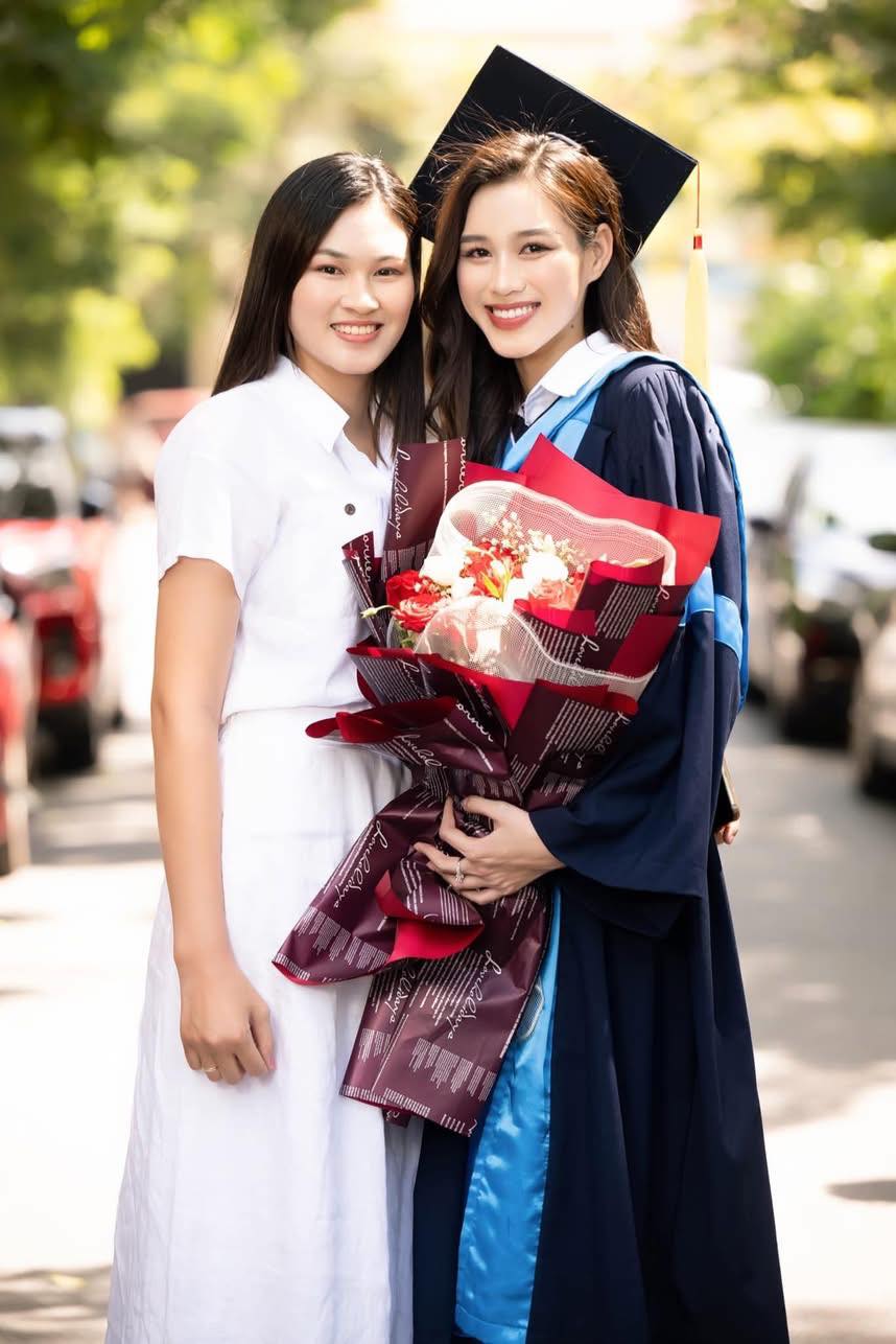 Bàn luận xoay quanh chị gái Đỗ Hà- Ảnh 9. Bàn luận xoay quanh chị gái Đỗ Hà- Ảnh 9.