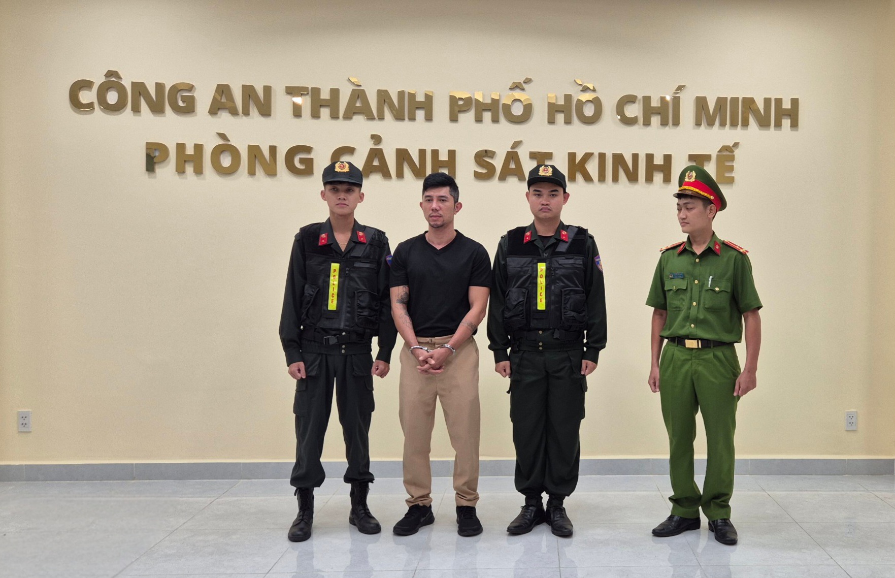 Lê Sỹ Cường - người bị bắt cùng Lương Bằng Quang đóng vai trò gì?- Ảnh 1. Lê Sỹ Cường - người bị bắt cùng Lương Bằng Quang đóng vai trò gì?- Ảnh 1.