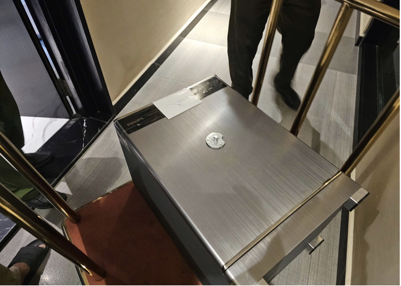 Lương Bằng Quang và Ngân 98 trả giá đắt!- Ảnh 3. Lương Bằng Quang và Ngân 98 trả giá đắt!- Ảnh 3.