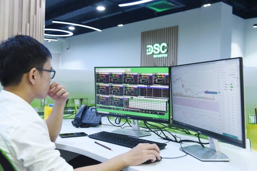 Chứng khoán DSC kéo dài thời gian chào bán hơn 35 triệu cổ phiếu cho cổ đông- Ảnh 1.