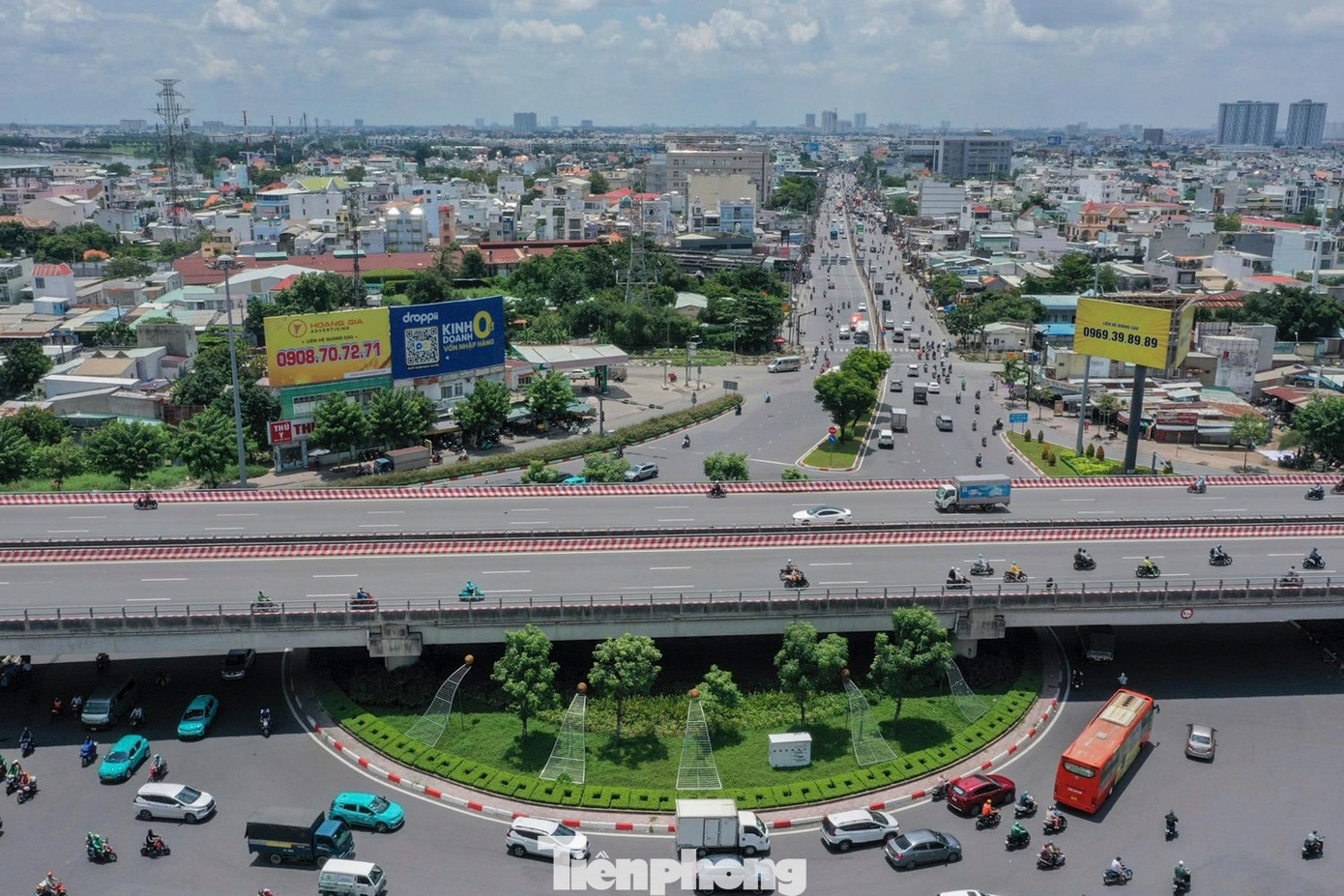Quốc lộ 13 trước khi được chi 14.000 tỷ mở rộng mặt đường 60m- Ảnh 2. Quốc lộ 13 trước khi được chi 14.000 tỷ mở rộng mặt đường 60m- Ảnh 2.