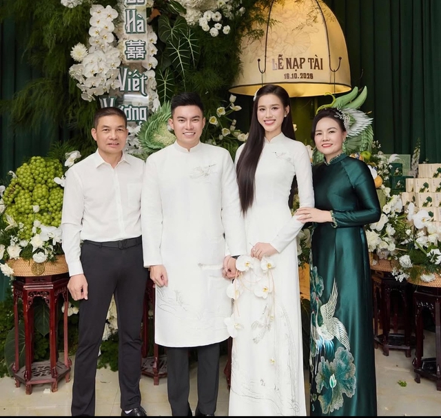 3 chi tiết CỰC ĐẮT trong đám cưới Hoa hậu Đỗ Thị Hà- Ảnh 6. 3 chi tiết CỰC ĐẮT trong đám cưới Hoa hậu Đỗ Thị Hà- Ảnh 6.