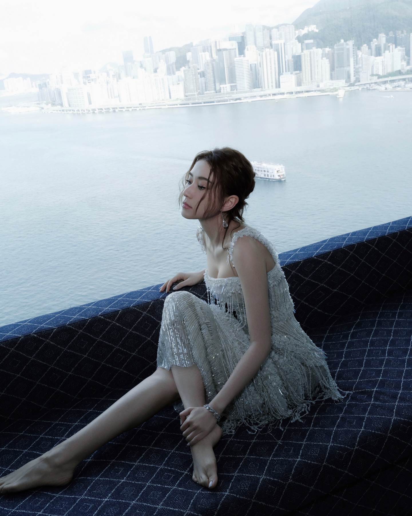 "Thợ gội đầu" đi lấy ái nữ tài phiệt Hà Siêu Liên thì sao mà hạnh phúc?- Ảnh 5. "Thợ gội đầu" đi lấy ái nữ tài phiệt Hà Siêu Liên thì sao mà hạnh phúc?- Ảnh 5.
