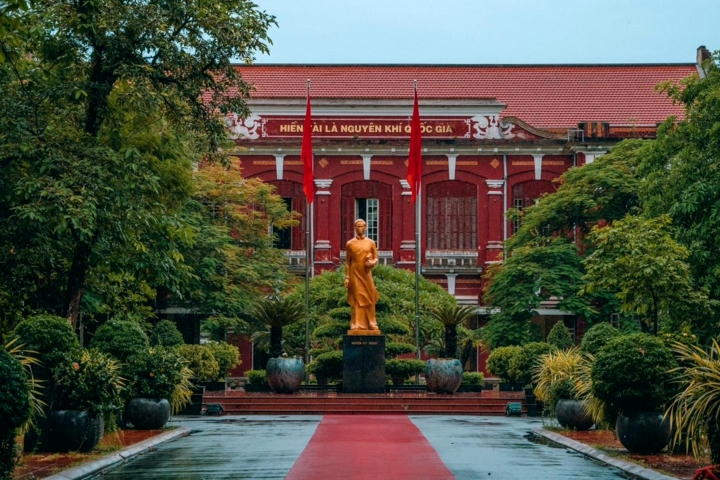 Ngôi trường giữ kỷ lục về số thí sinh vào chung kết Đường lên đỉnh Olympia- Ảnh 3.