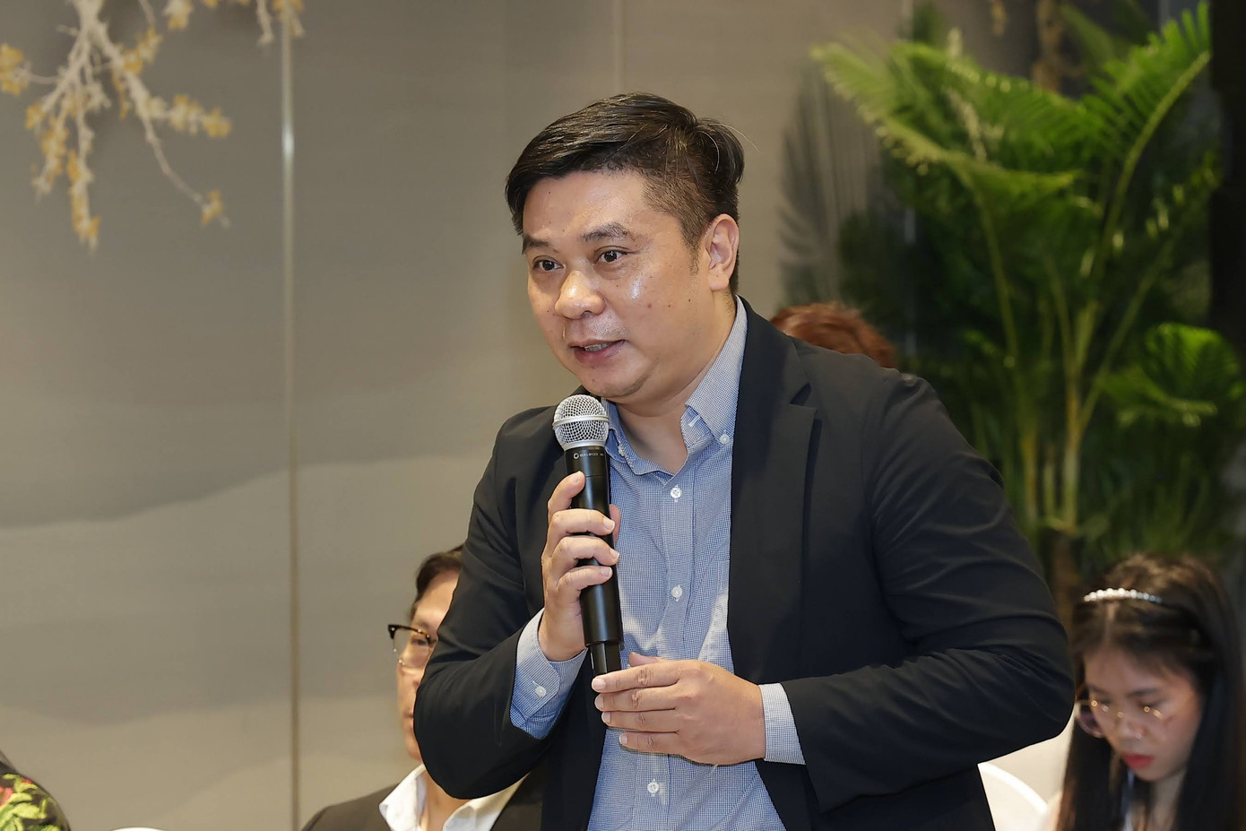 Nhiều 'đại bàng' quốc tế quan tâm tới chứng khoán Việt Nam vì một lý do- Ảnh 1. Nhiều 'đại bàng' quốc tế quan tâm tới chứng khoán Việt Nam vì một lý do- Ảnh 1.