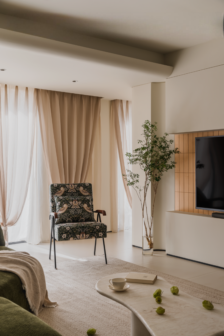 Cặp vợ chồng xây nhà 93m2 cho 3 thế hệ ở thành phố “tấc đất tấc vàng”: “Sống chung với bố mẹ không có gì đáng sợ”- Ảnh 3. Cặp vợ chồng xây nhà 93m2 cho 3 thế hệ ở thành phố “tấc đất tấc vàng”: “Sống chung với bố mẹ không có gì đáng sợ”- Ảnh 3.