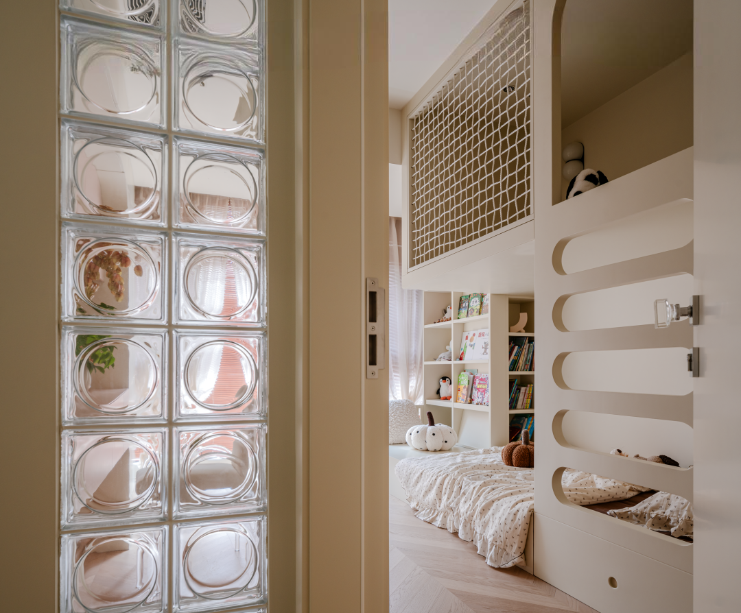 Cặp vợ chồng xây nhà 93m2 cho 3 thế hệ ở thành phố “tấc đất tấc vàng”: “Sống chung với bố mẹ không có gì đáng sợ”- Ảnh 11. Cặp vợ chồng xây nhà 93m2 cho 3 thế hệ ở thành phố “tấc đất tấc vàng”: “Sống chung với bố mẹ không có gì đáng sợ”- Ảnh 11.