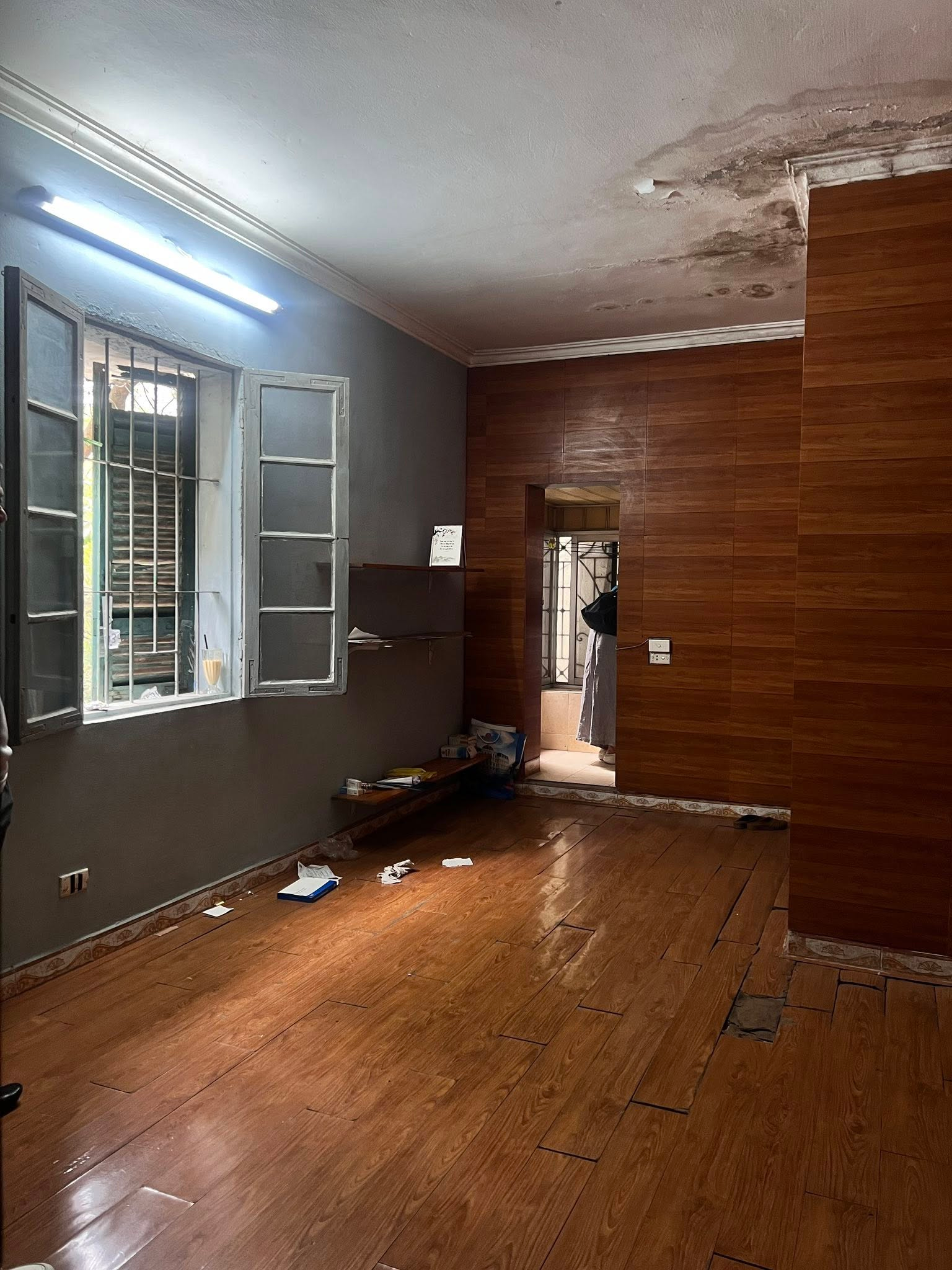 20m² giữa lòng Hà Nội vẫn có thể thành tổ ấm trong mơ: Câu chuyện cải tạo nửa tỷ đồng của vợ chồng trung niên khiến nhiều người thay đổi cách nhìn- Ảnh 3. 20m² giữa lòng Hà Nội vẫn có thể thành tổ ấm trong mơ: Câu chuyện cải tạo nửa tỷ đồng của vợ chồng trung niên khiến nhiều người thay đổi cách nhìn- Ảnh 3.