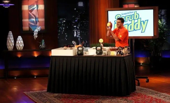 Công thức "Shark Tank" đứt gãy: Sự kết thúc của mô hình khởi nghiệp toàn cầu giá rẻ- Ảnh 3.