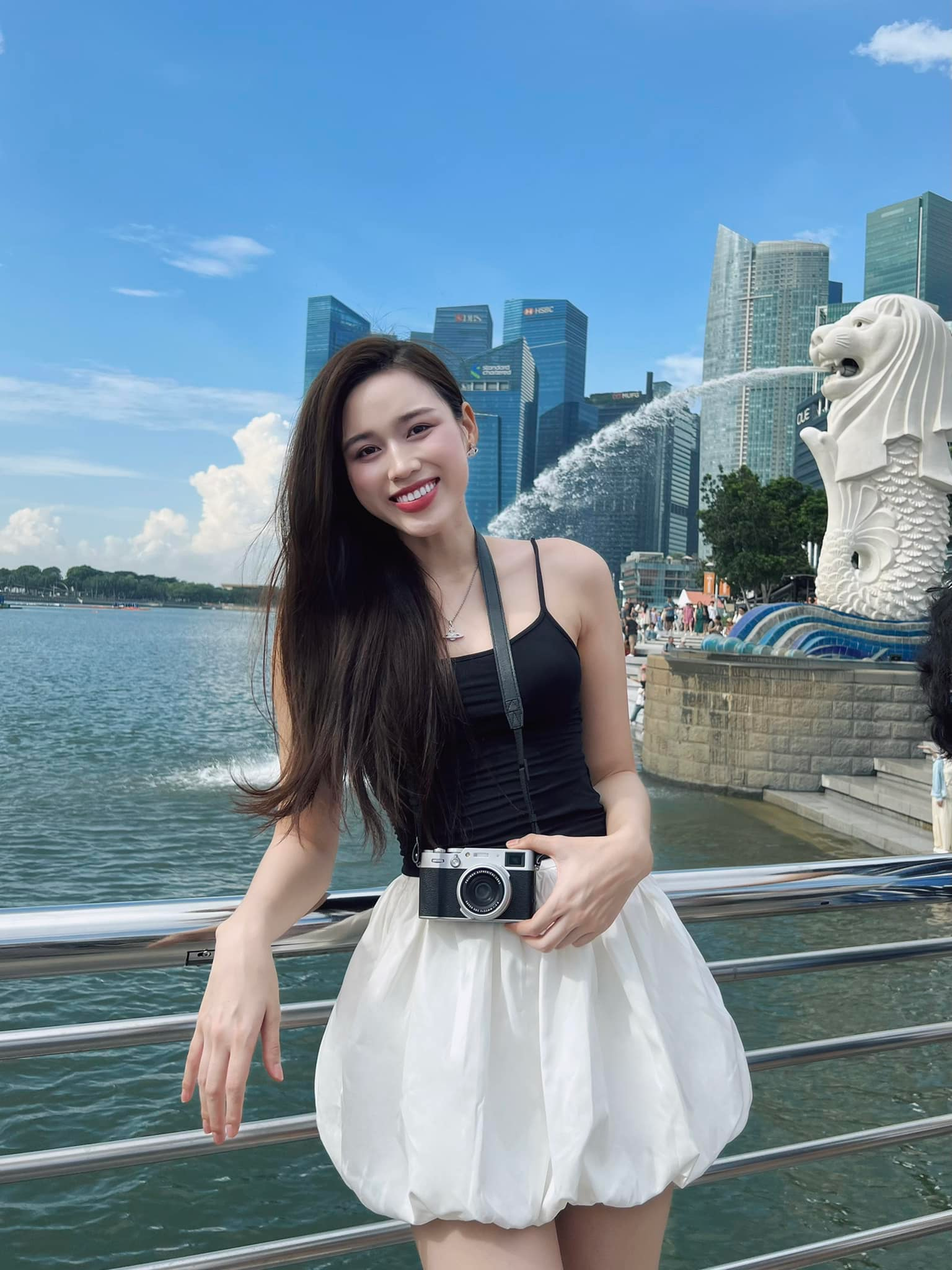 HH Đỗ Hà dưỡng tóc bằng cách này: Nghiền viên B1 trộn cùng dầu dừa để tóc nhanh dài và dày- Ảnh 5. HH Đỗ Hà dưỡng tóc bằng cách này: Nghiền viên B1 trộn cùng dầu dừa để tóc nhanh dài và dày- Ảnh 5.