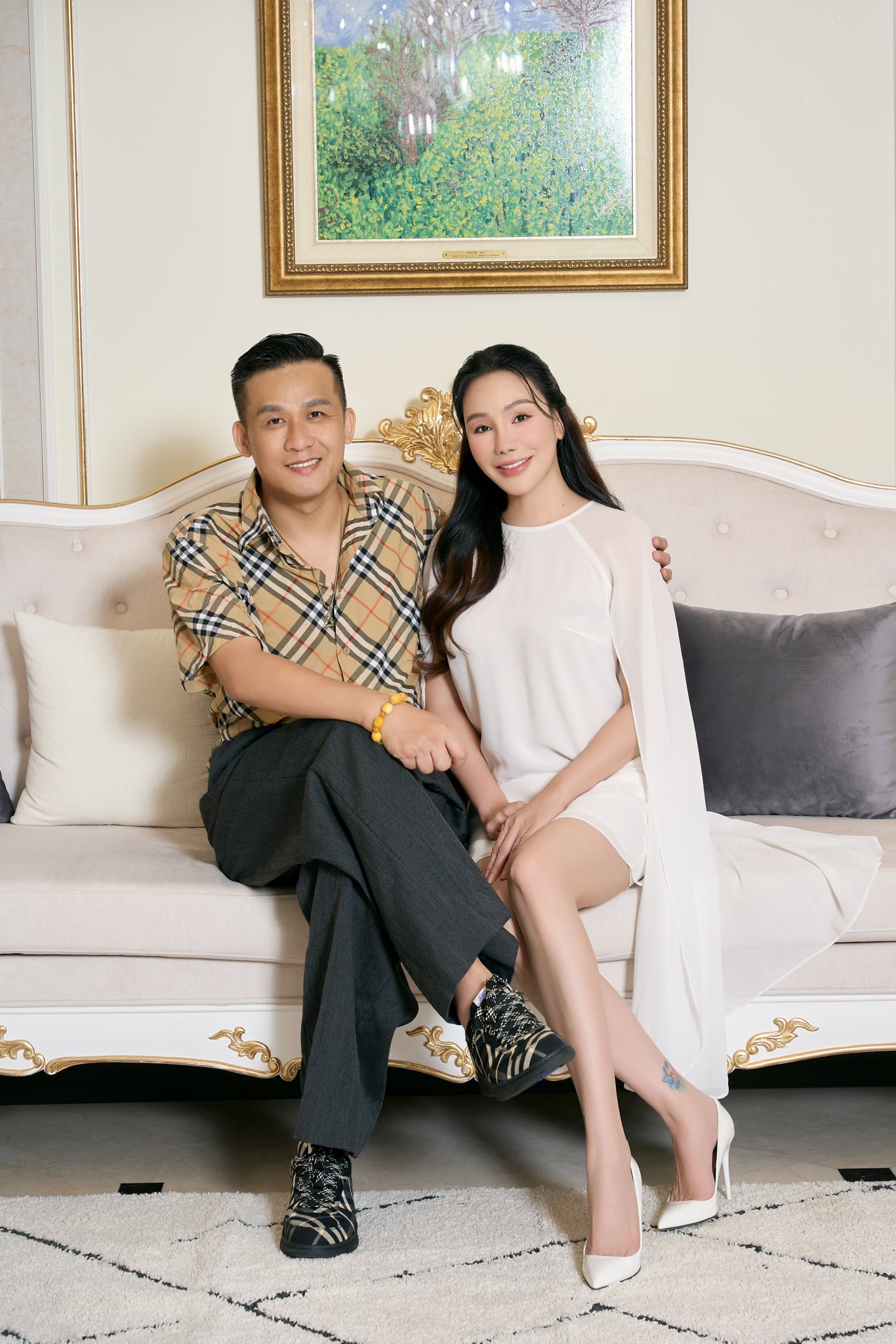 Nữ nghệ sĩ là "đại gia đất mỏ", sở hữu biệt thự từ Hà Nội đến TP.HCM, 45 tuổi mới lấy chồng- Ảnh 7. Nữ nghệ sĩ là "đại gia đất mỏ", sở hữu biệt thự từ Hà Nội đến TP.HCM, 45 tuổi mới lấy chồng- Ảnh 7.